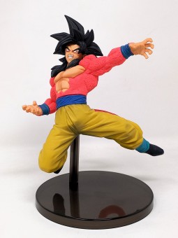 SUPER SAIYAN 4 Daima Goku...