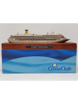 COSTA CONCORDIA / Modellino...