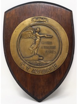 CREST - AUDACE (D 551)...